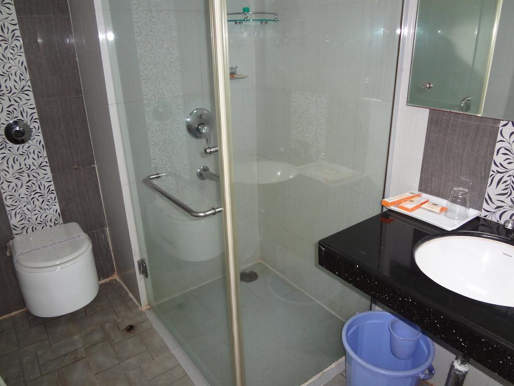 Hotel Budhil Park Višákhapatnam Pokoj fotografie