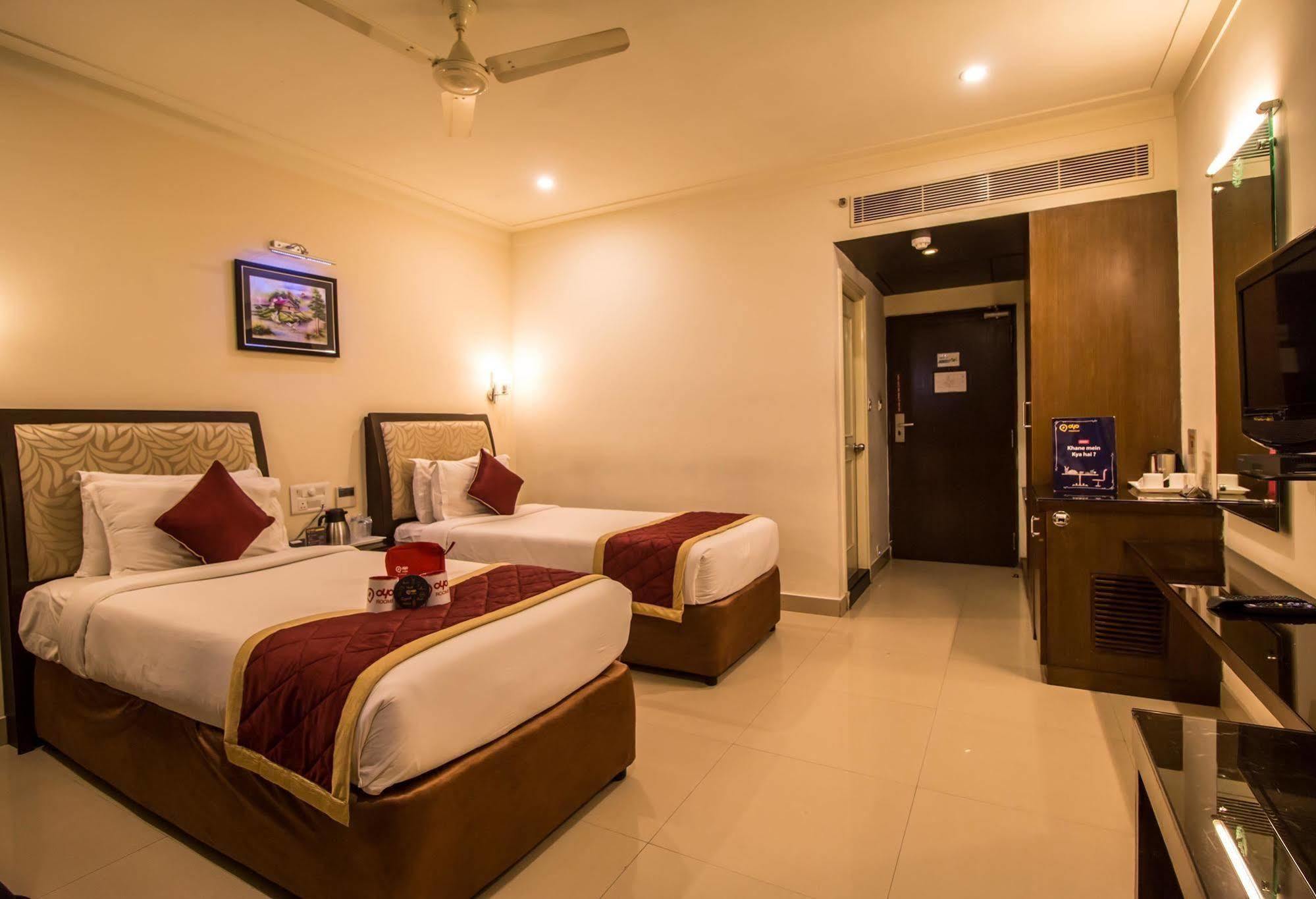 Hotel Budhil Park Višákhapatnam Exteriér fotografie