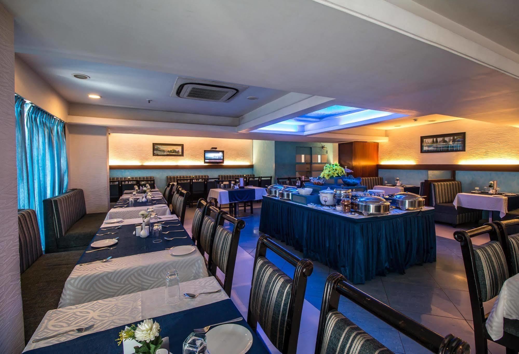 Hotel Budhil Park Višákhapatnam Exteriér fotografie