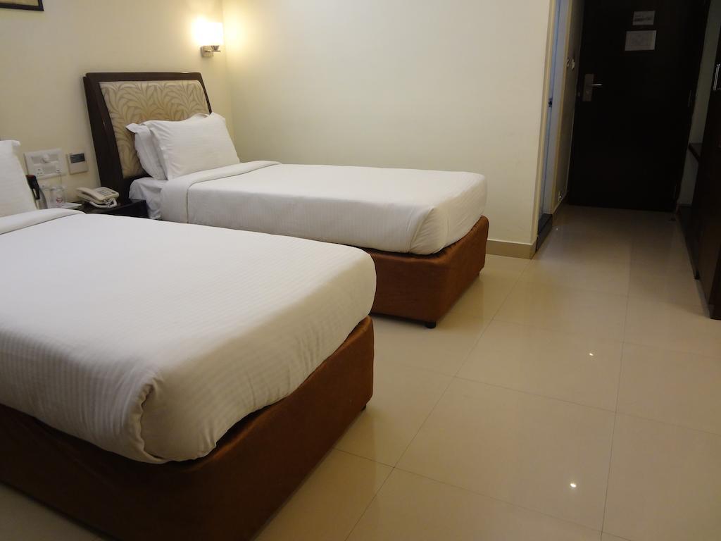 Hotel Budhil Park Višákhapatnam Exteriér fotografie